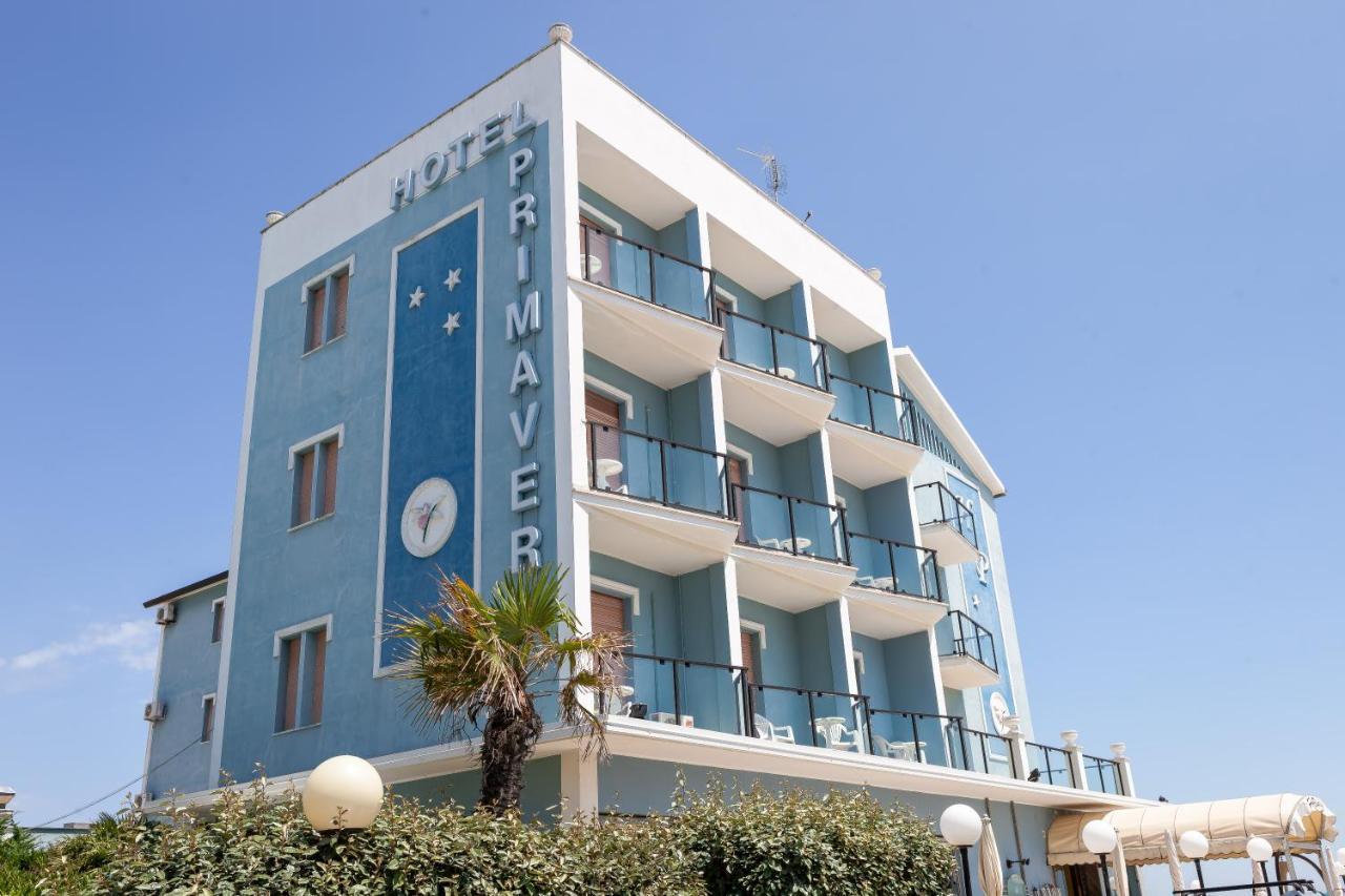 Hotel Primavera Sul Mare Лидо ди Савио Екстериор снимка