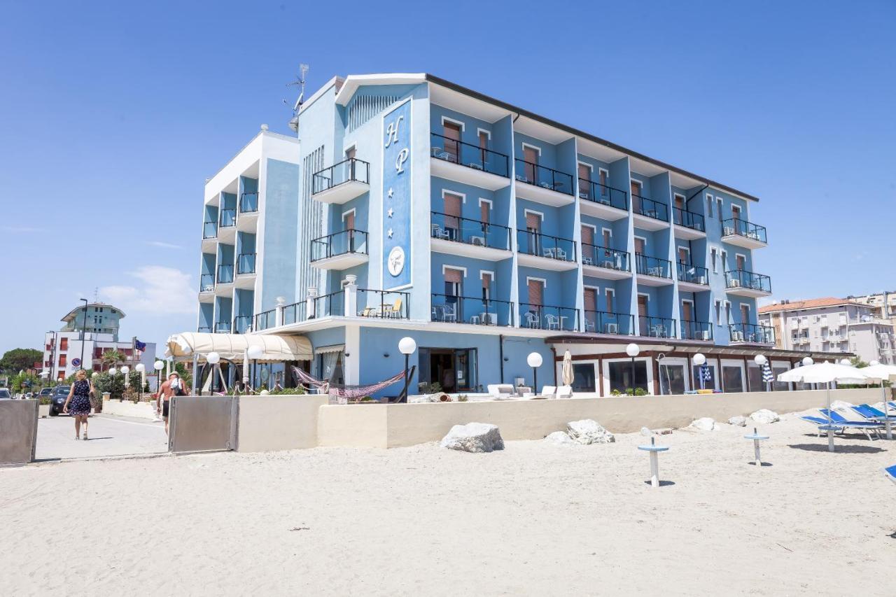 Hotel Primavera Sul Mare Лидо ди Савио Екстериор снимка