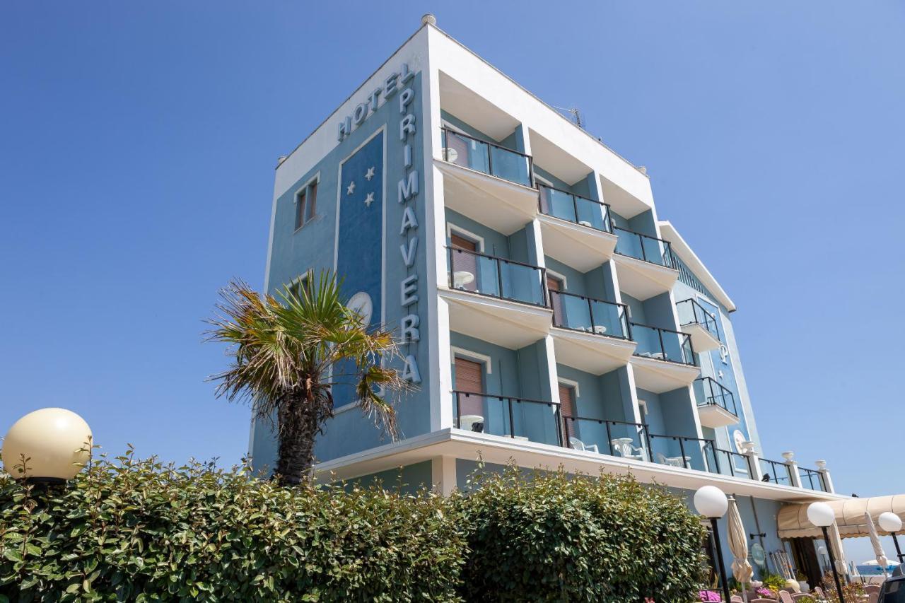 Hotel Primavera Sul Mare Лидо ди Савио Екстериор снимка