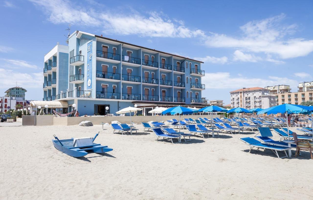 Hotel Primavera Sul Mare Лидо ди Савио Екстериор снимка