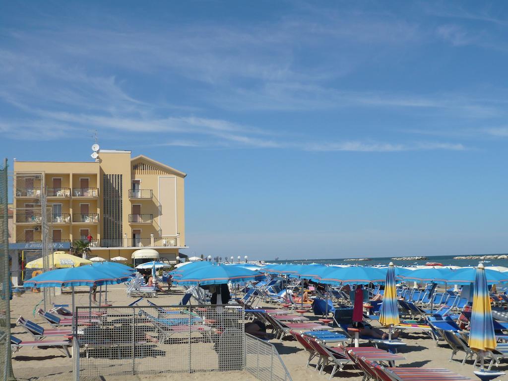 Hotel Primavera Sul Mare Лидо ди Савио Екстериор снимка